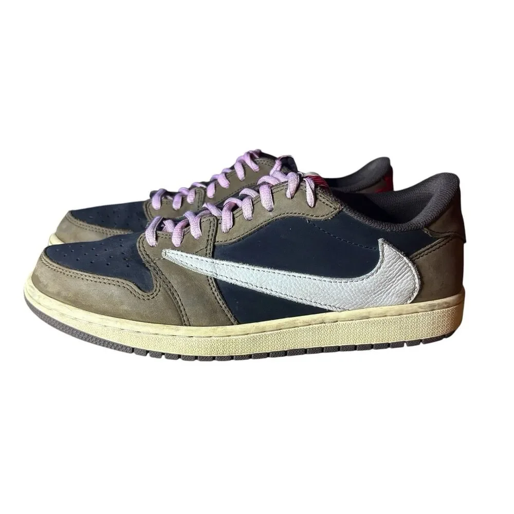 Travis Scott Jordan 1 Retro Low OG Mocha Sneakers Size 9.5 Men